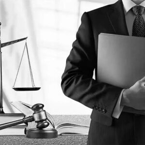 جامعة مانشستر قانون