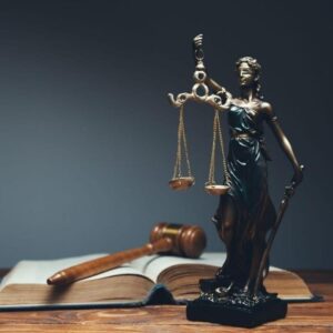 بطلان القرارات الإدارية: الأسباب والآثار