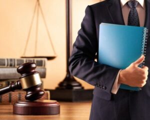 صياغة عقود احترافية